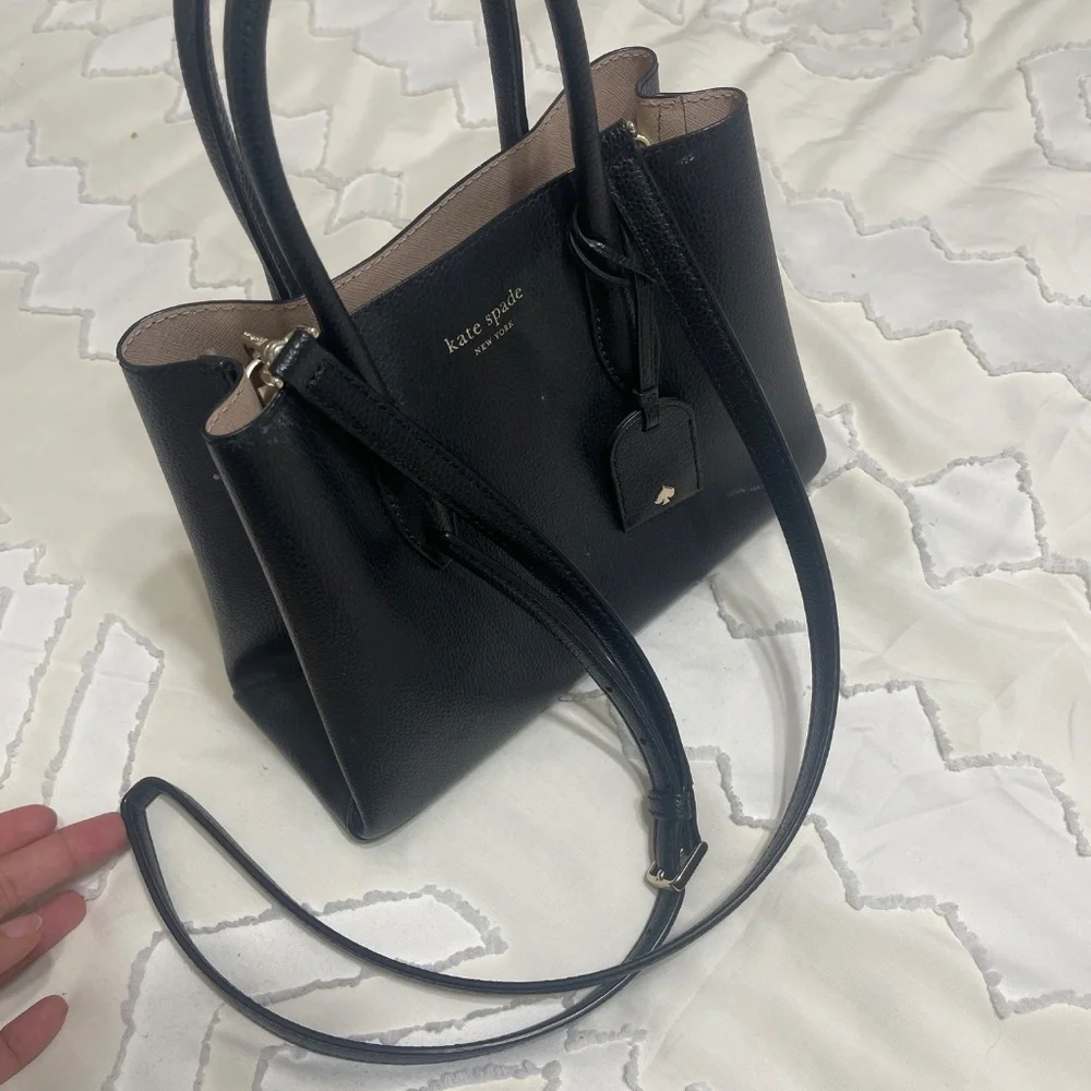 Kate spade ♠️ - Picture 3 of 3